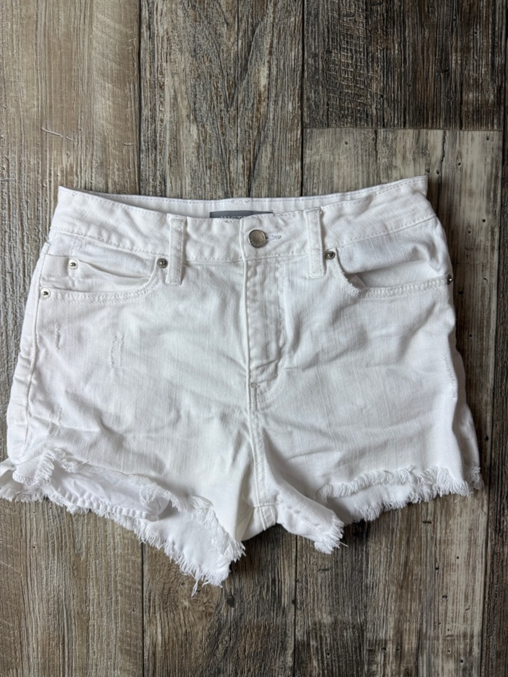 Just USA White Frayed Hem Denim Shorts, Small